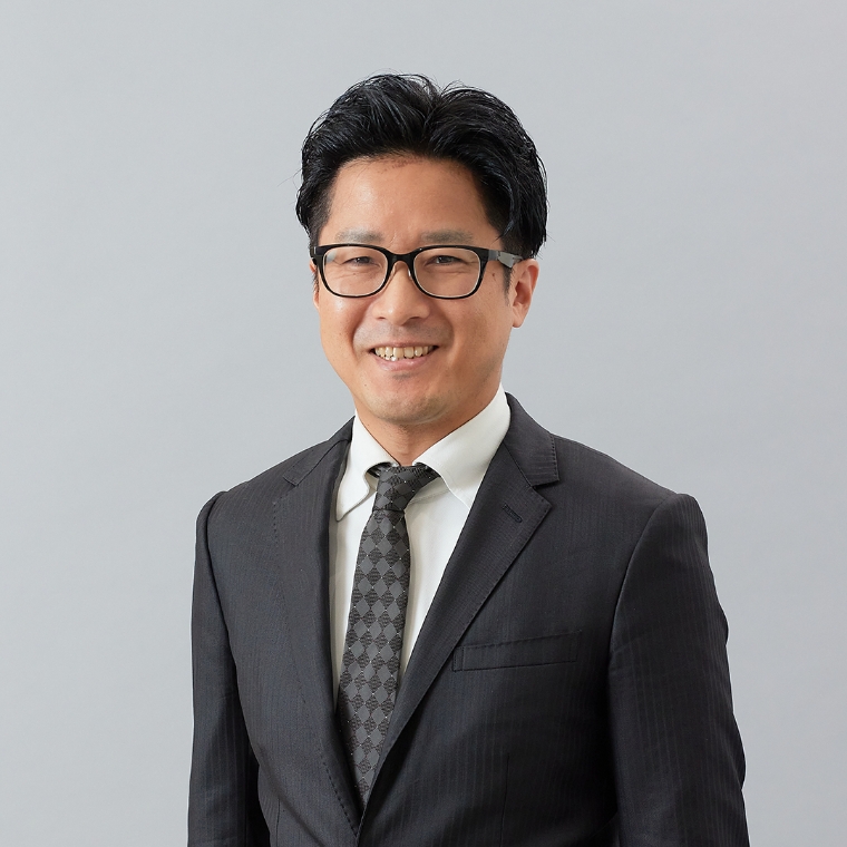 bust_小林 福田 鋭-専務取締役/営業本部長
